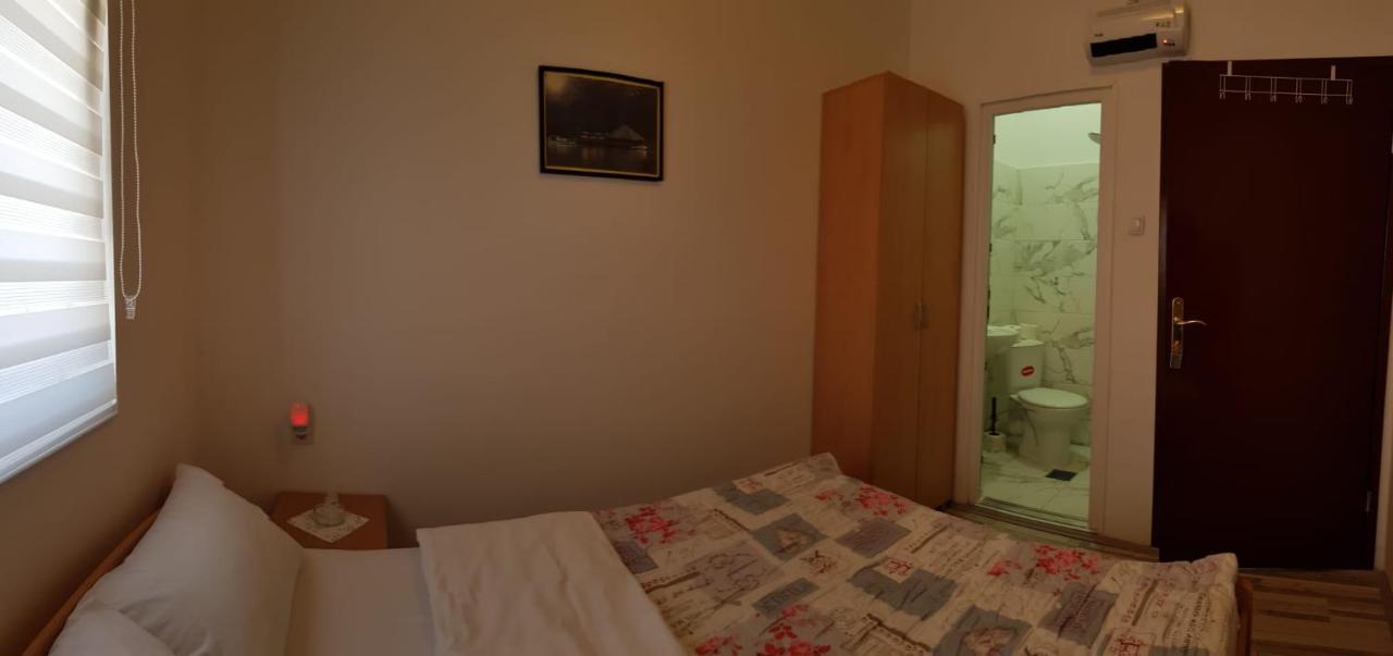 Tabacco Rooms Obrenovac  Exterior photo