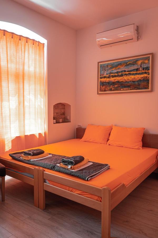 Tabacco Rooms Obrenovac  Exterior photo